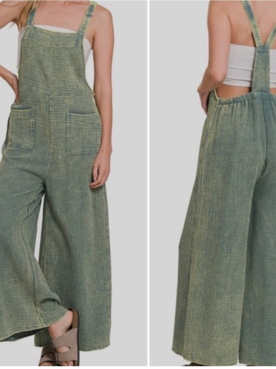 Zenana Outfitters Pants - Zenana Outfitters Green Wide-Leg Gauze Blend Overalls